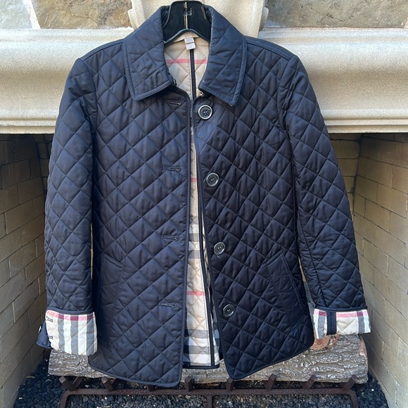 BURBERRY Women’s Short Jacket. Color Black. SZ XS TP - Picture 1 of 11